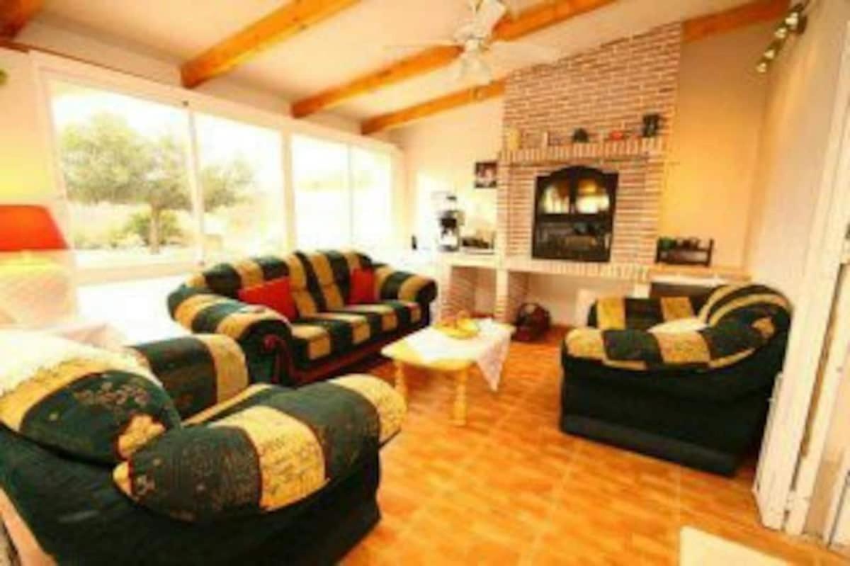 Recovery Mountain Homestay Alicante Exterior foto
